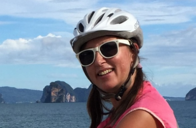  Dawn Horsburgh Cycling on the  tour with redspokes